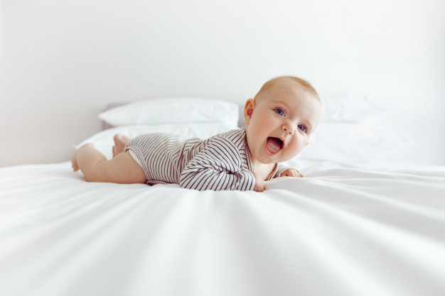 Baby sengetøj der øger betingelserne for en god nattesøvn